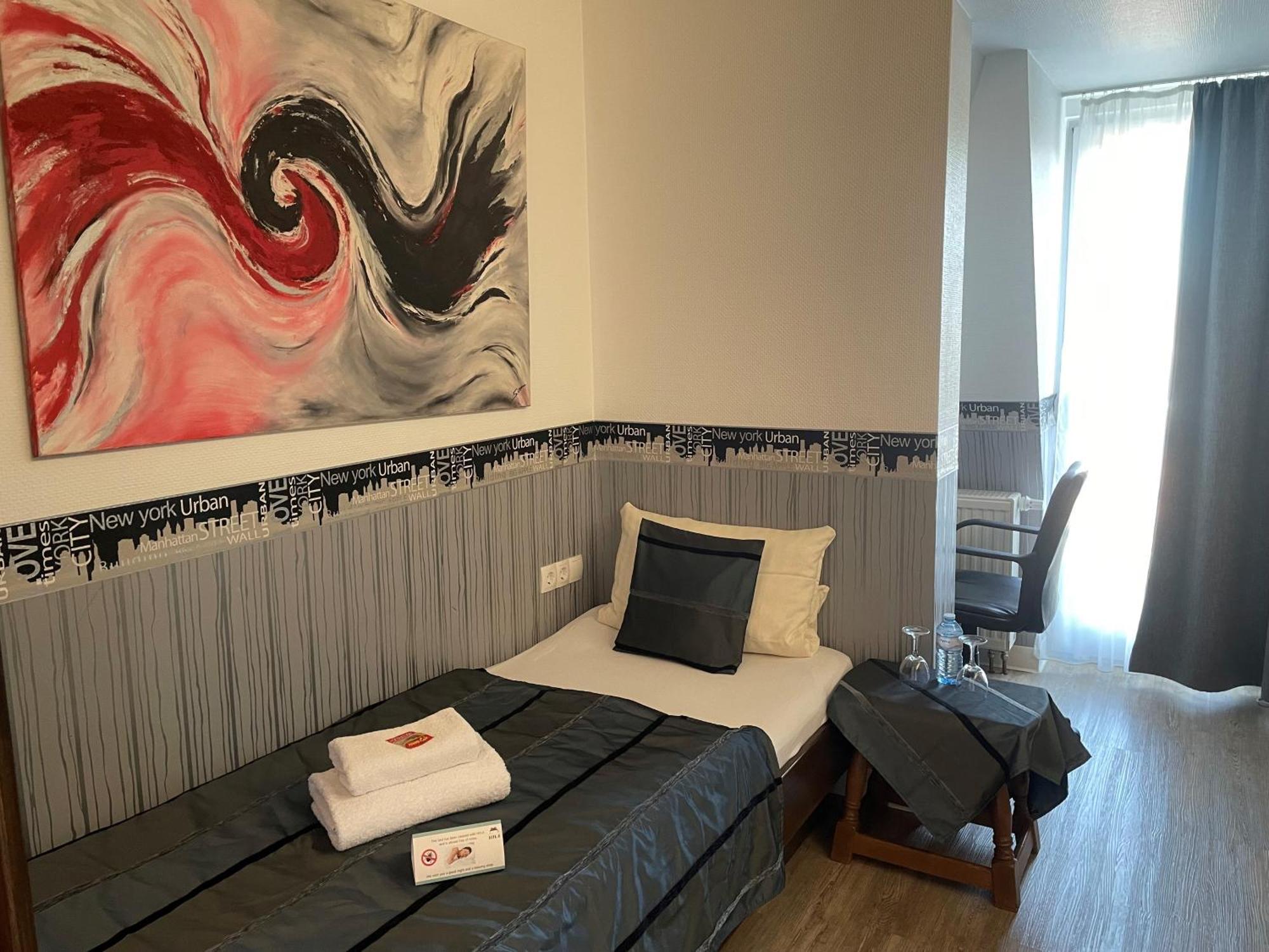 Hotel Corsten Heinsberg  Extérieur photo