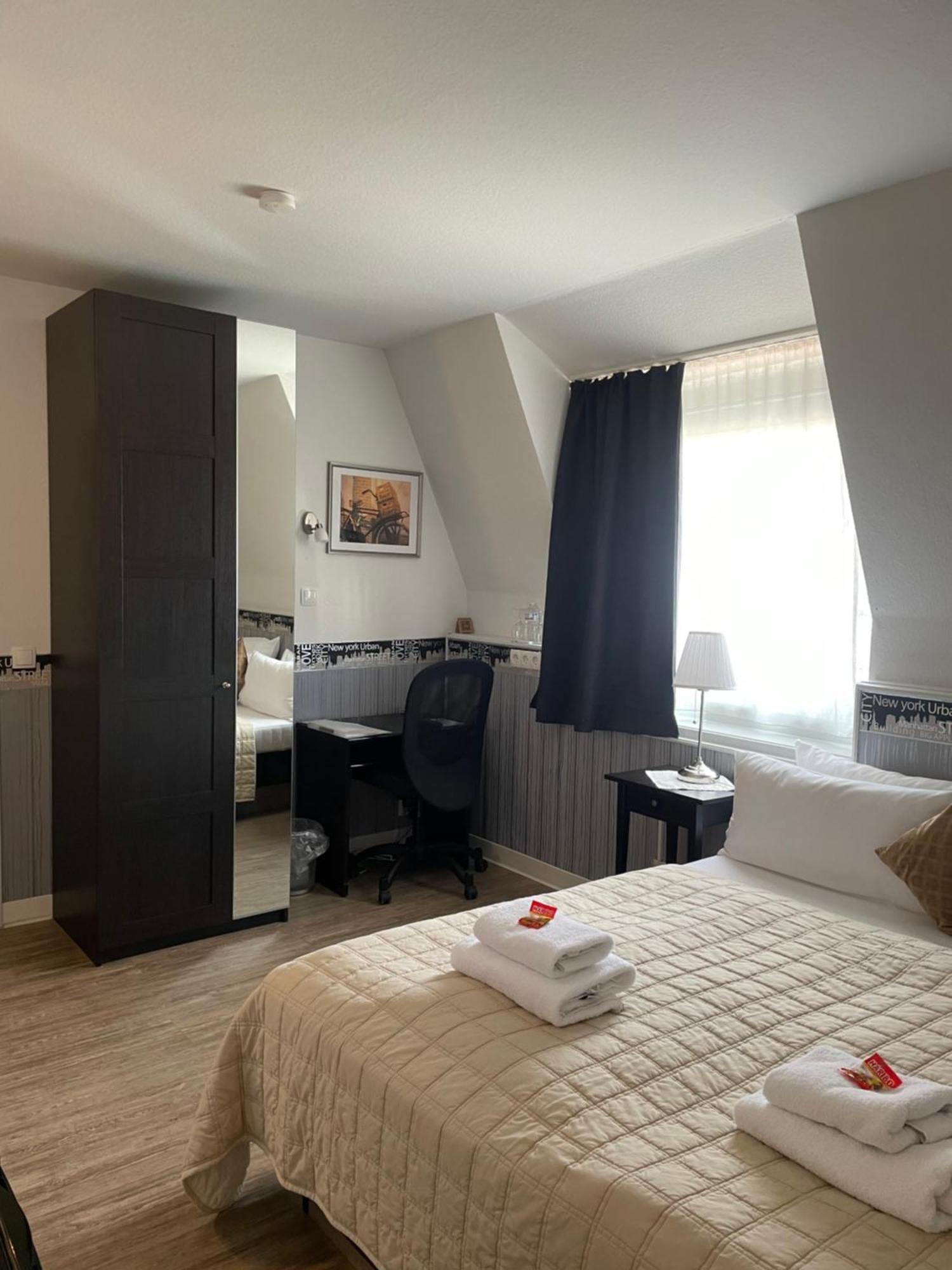 Hotel Corsten Heinsberg  Extérieur photo